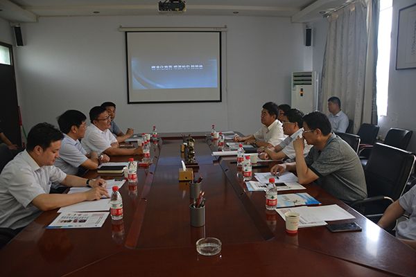 安陽(yáng)市委常委、常務(wù)副市長(zhǎng)陳志偉一行蒞臨全豐調(diào)研